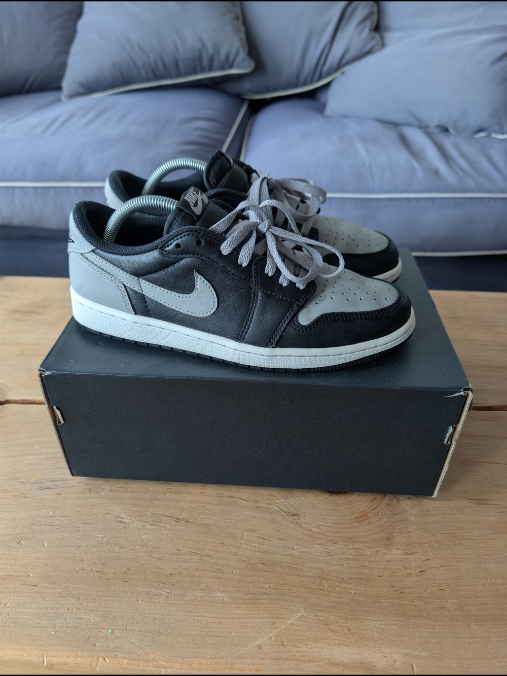 Jordan 1 Low Sz 8.5 "Shadow"